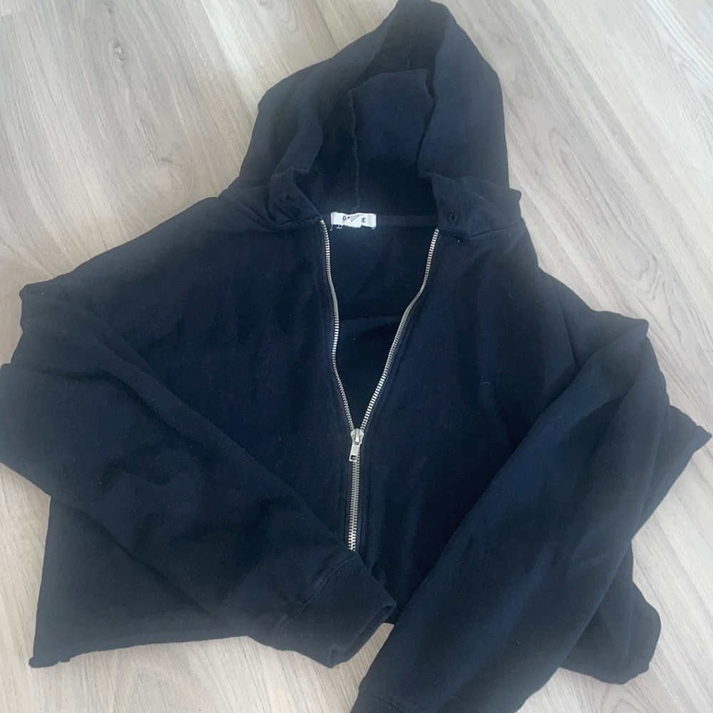 Garage cropped sweatshirt